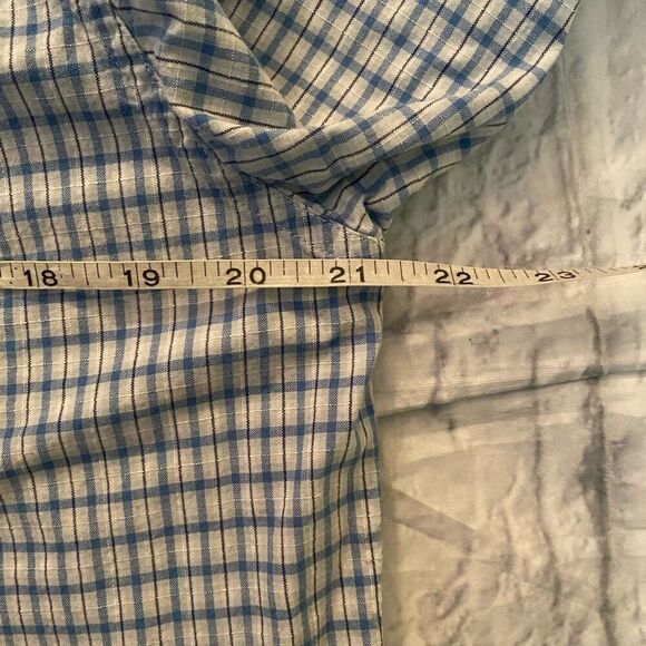 American Eagle men M classic fit checker pattern button down dress shirt - Picture 9 of 9